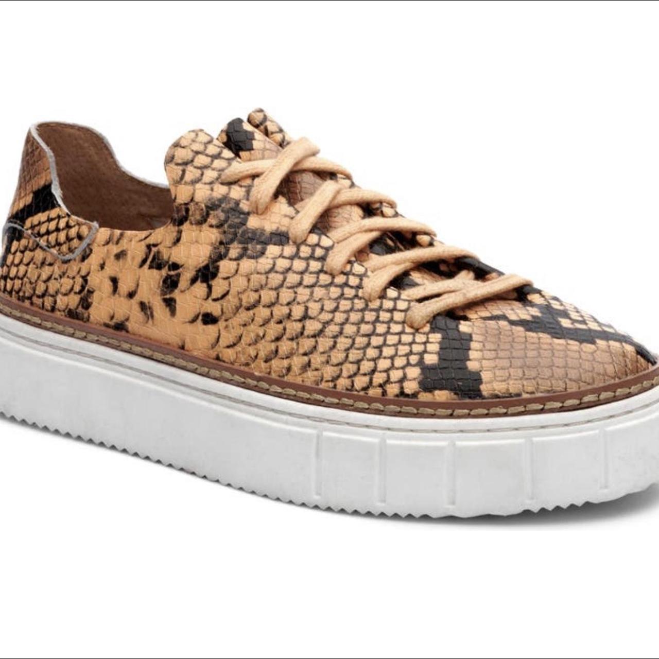 vince camuto leopard sneakers