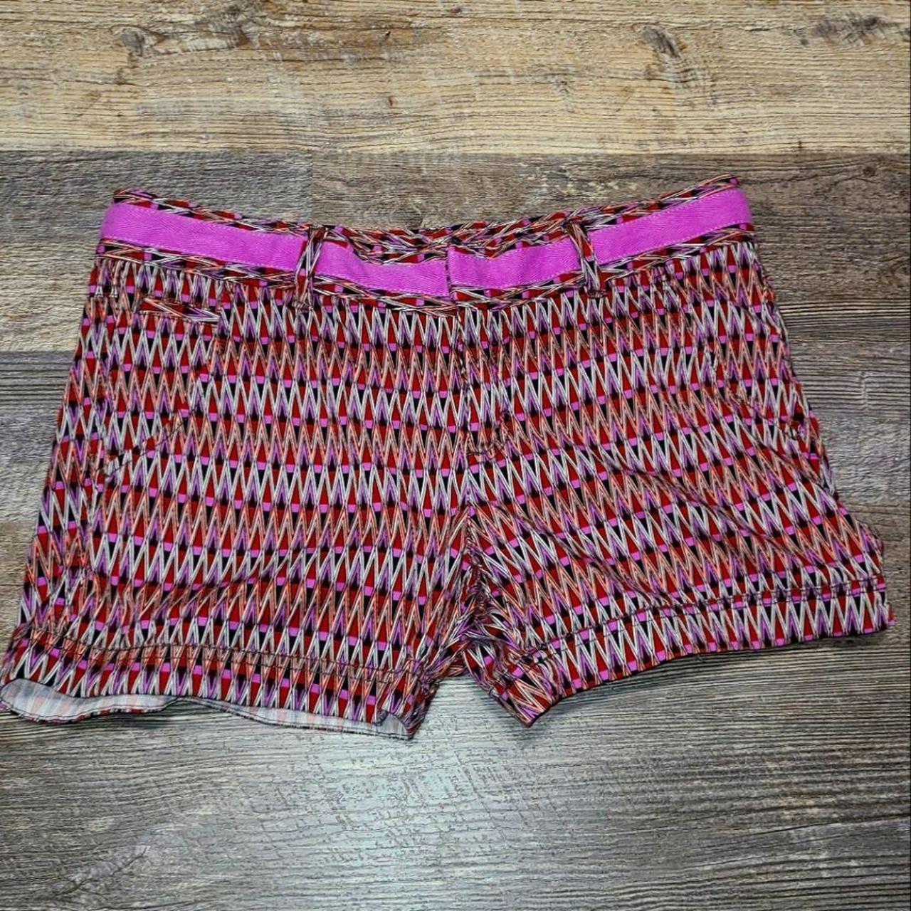 Athleta shorts in a size 6. pretty purple print with... - Depop