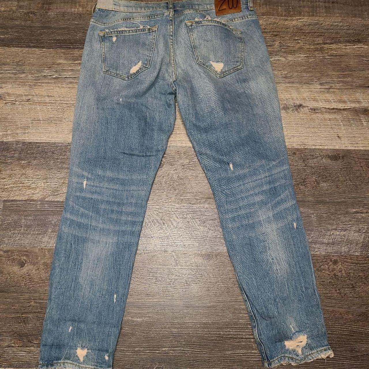 Zara Woman Distressed cropped jeans in the cigarette... Depop