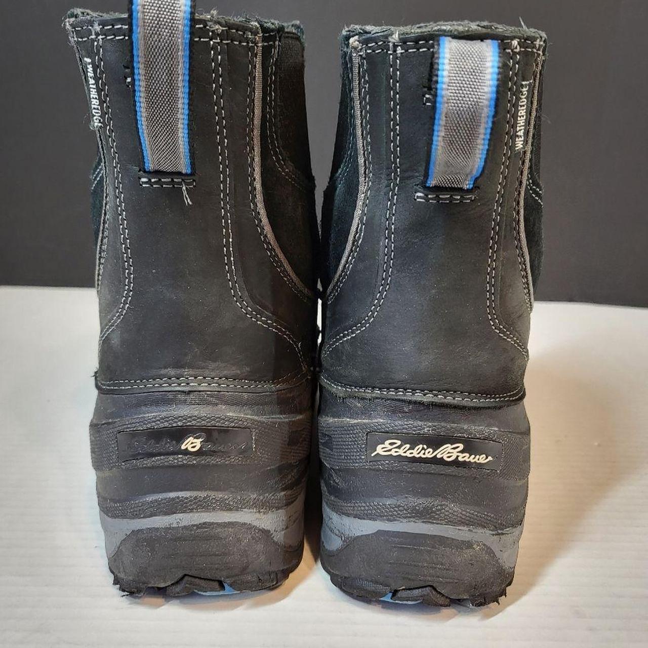 Eddie Bauer men's snow boots. Size 9. These boots... Depop