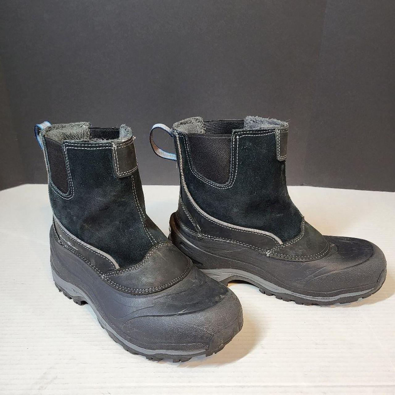 Eddie Bauer men's snow boots. Size 9. These boots... Depop