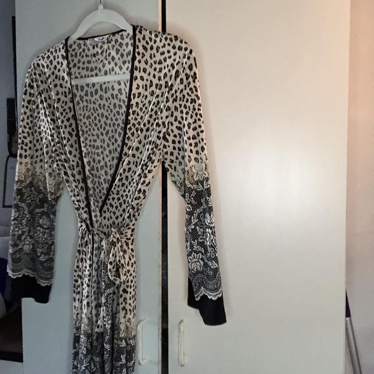 Linea Donatella Women's Robe