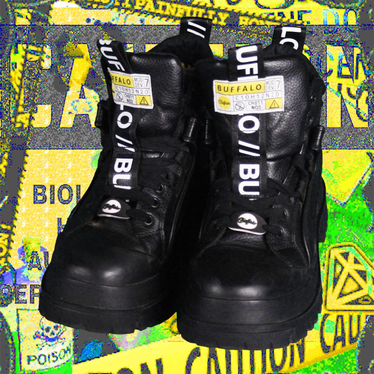 Buffalo London Women's Black and Yellow Boots (2)