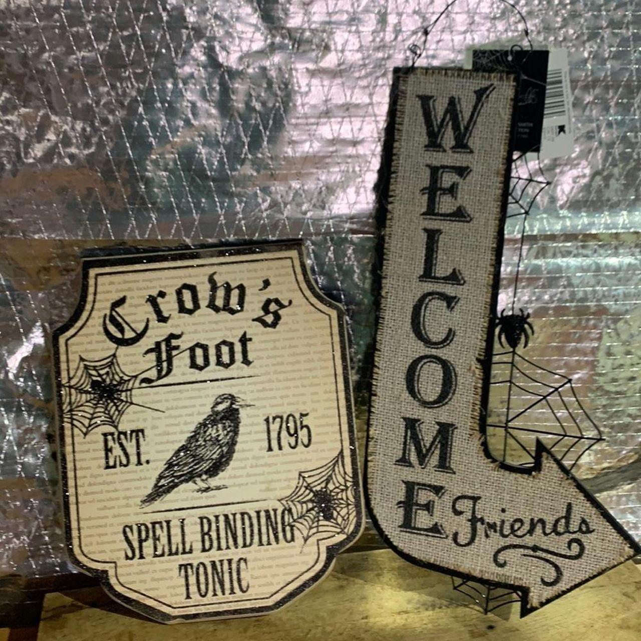 Halloween wall decor signs. Spiders, crows spells.... Depop