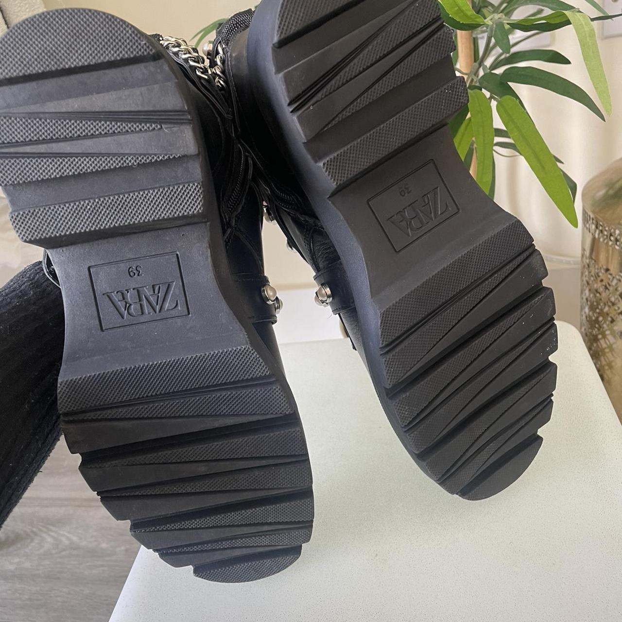 Zara Women's Black Trainers Depop