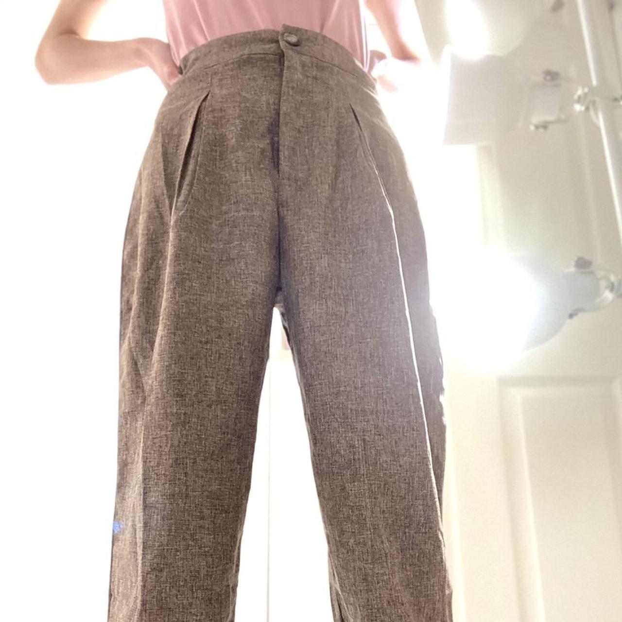 Nice and cute pants perfect for spring, the fabric... - Depop