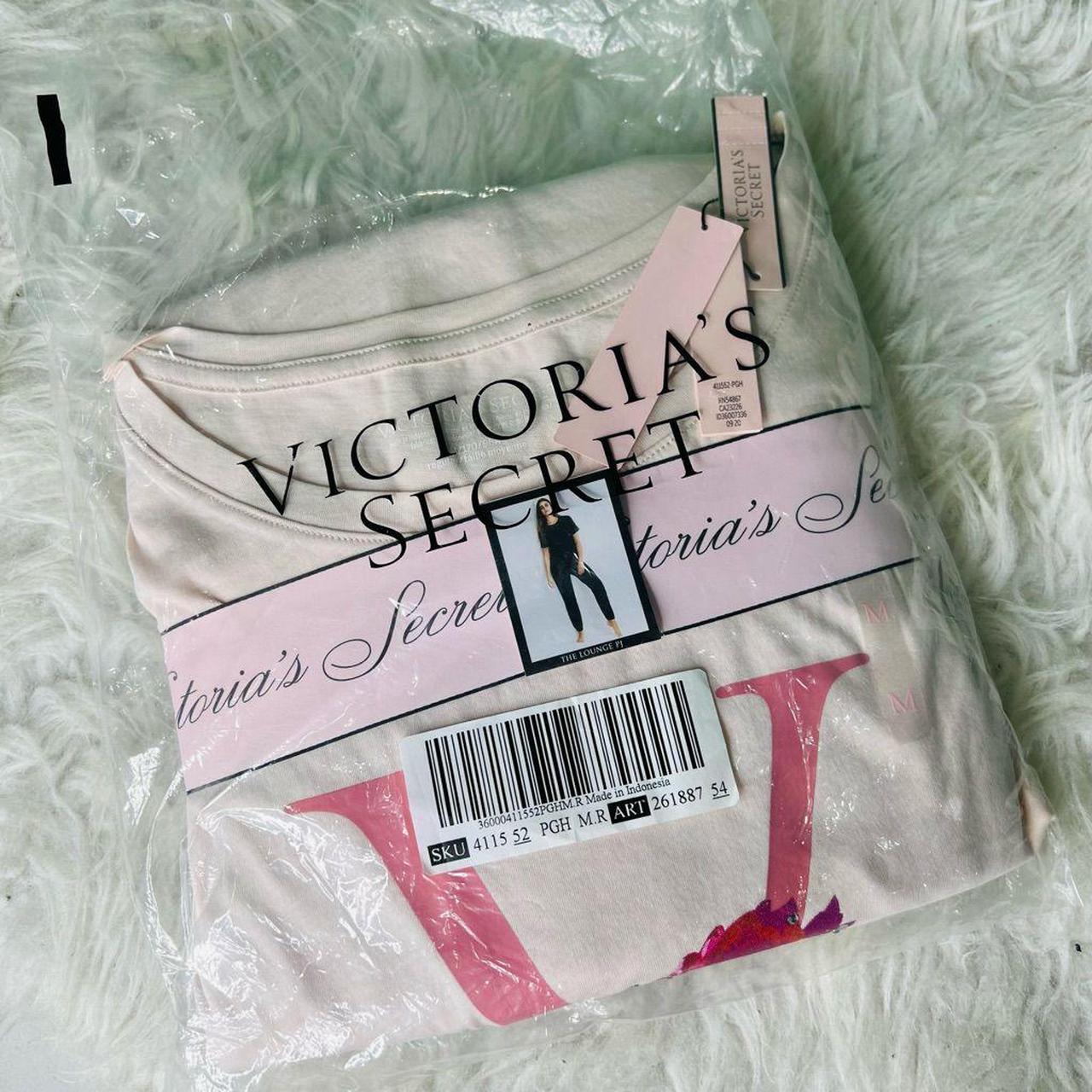Victoria’s Secret pink the lounge set pjs pink size... - Depop