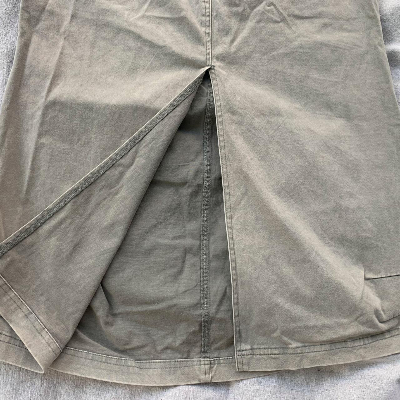 2000s Y2k Gray Maxi Flared Skirt Floor Length 00S ... - Depop
