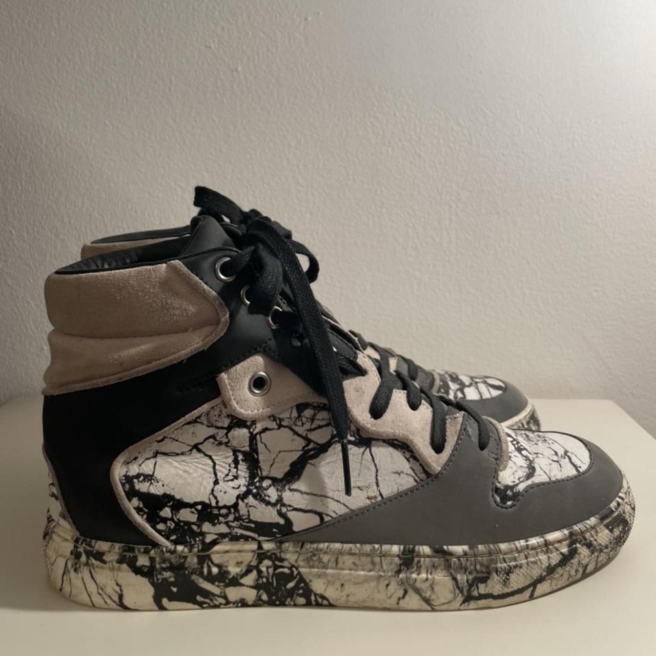 Balenciaga marble sale high top sneakers