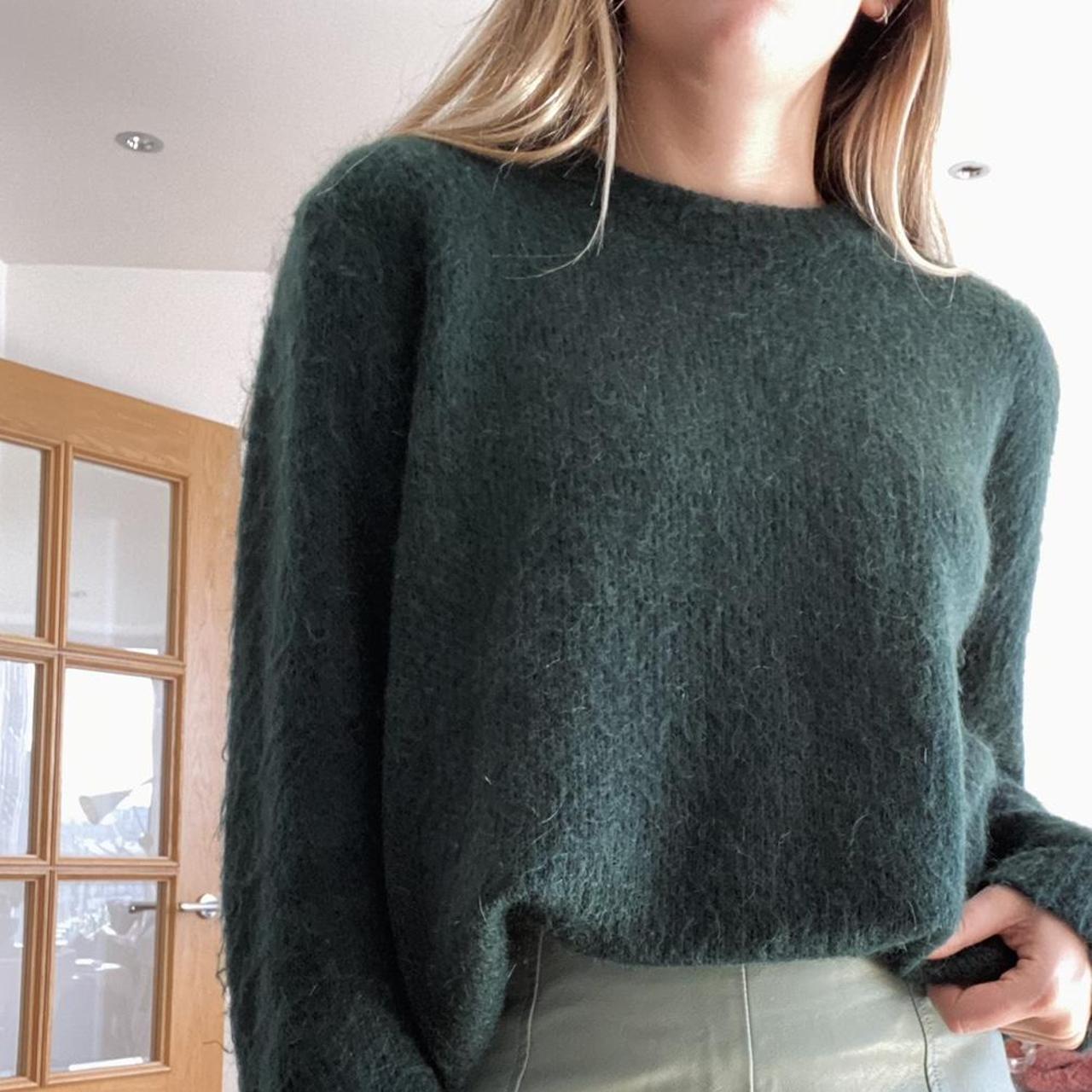 Vintage wool jumper. Dark green 💚 Can be worn two... - Depop