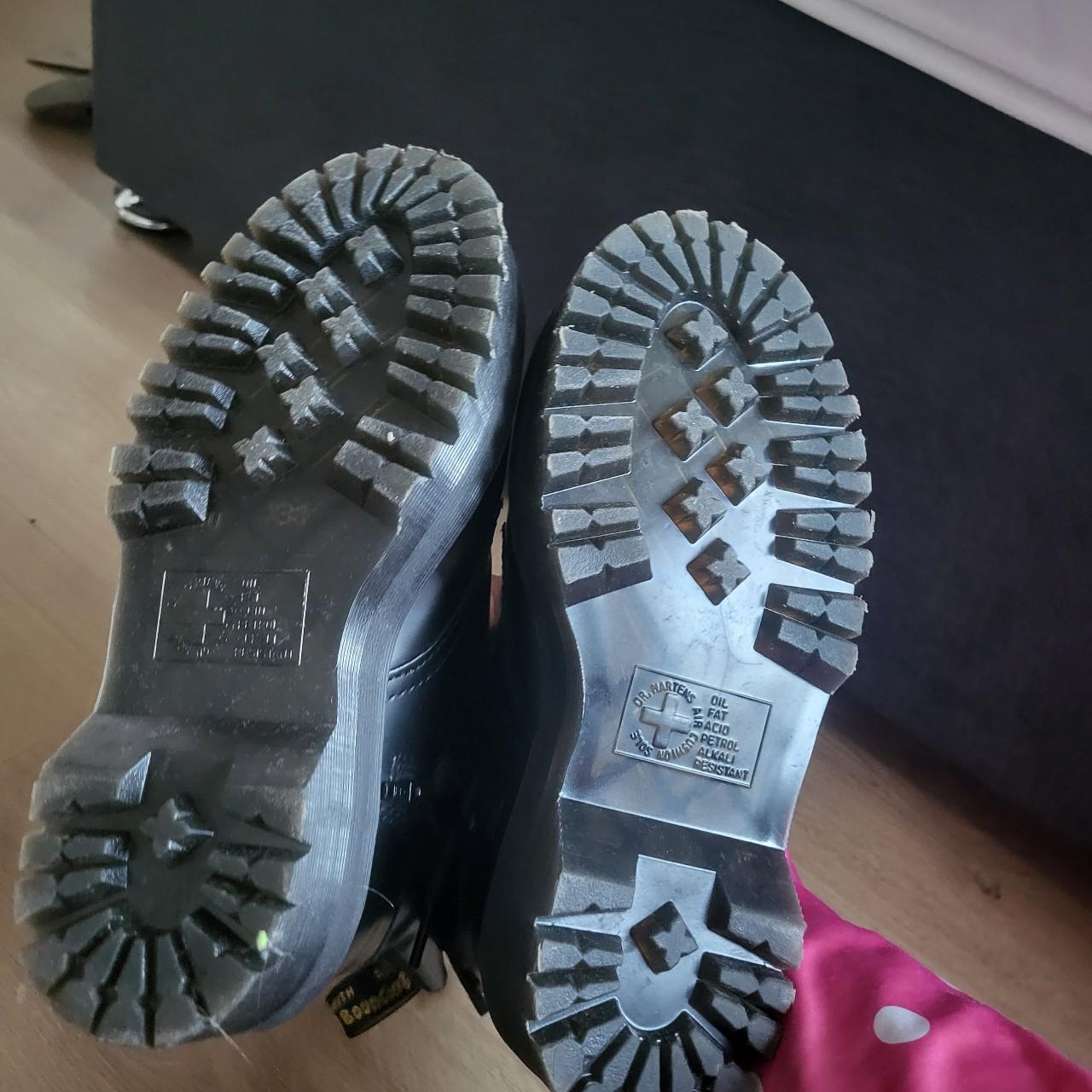 jadon dr martens size 4