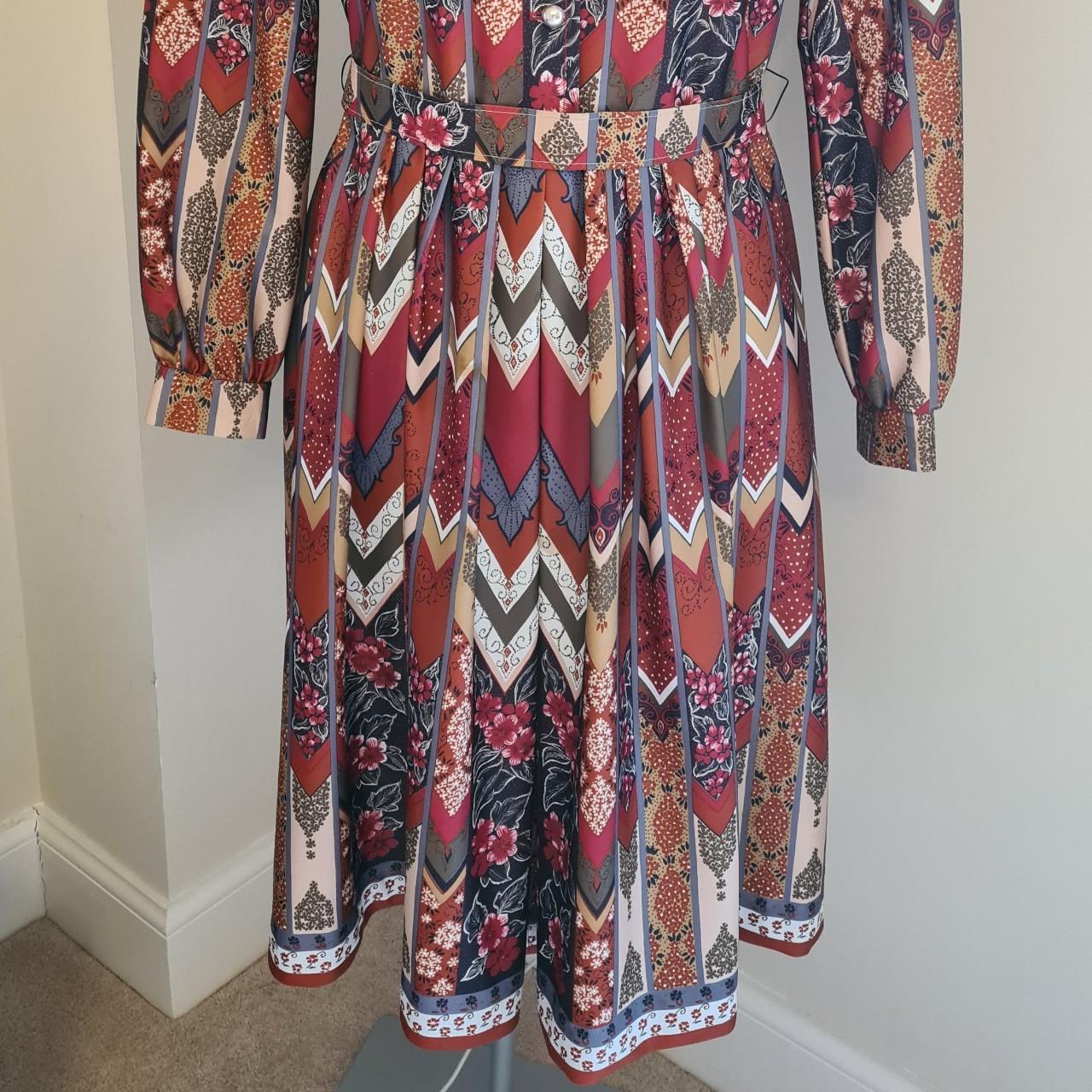 Vintage 70s Handmade print midi dress. Beautiful... - Depop