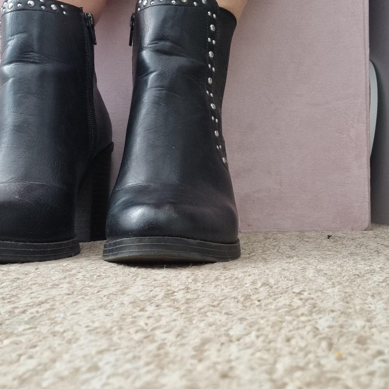New Look Women's Boots Depop