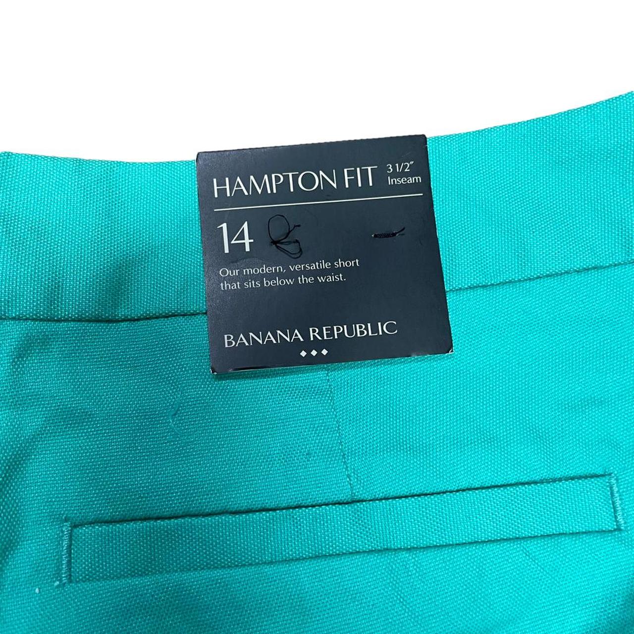 Banana Republic Women's Green Shorts (3)