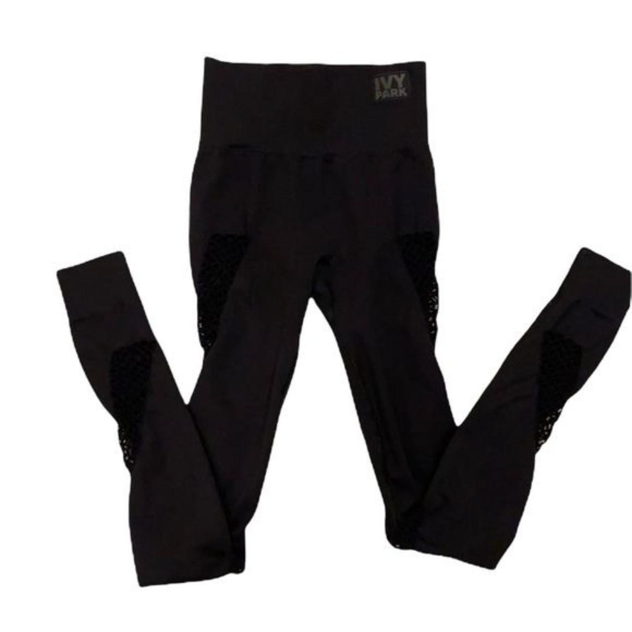 Ivy Park Women's Black Leggings Depop