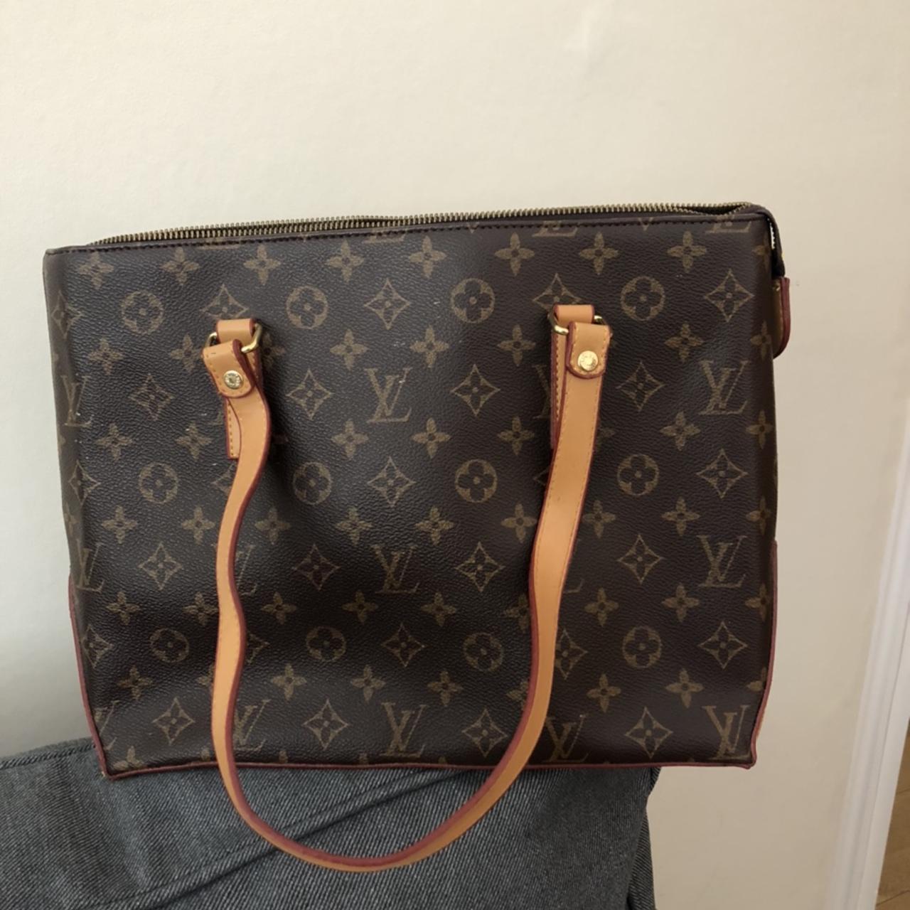Louis Vuitton handbag (copy). Used handful of times.... Depop
