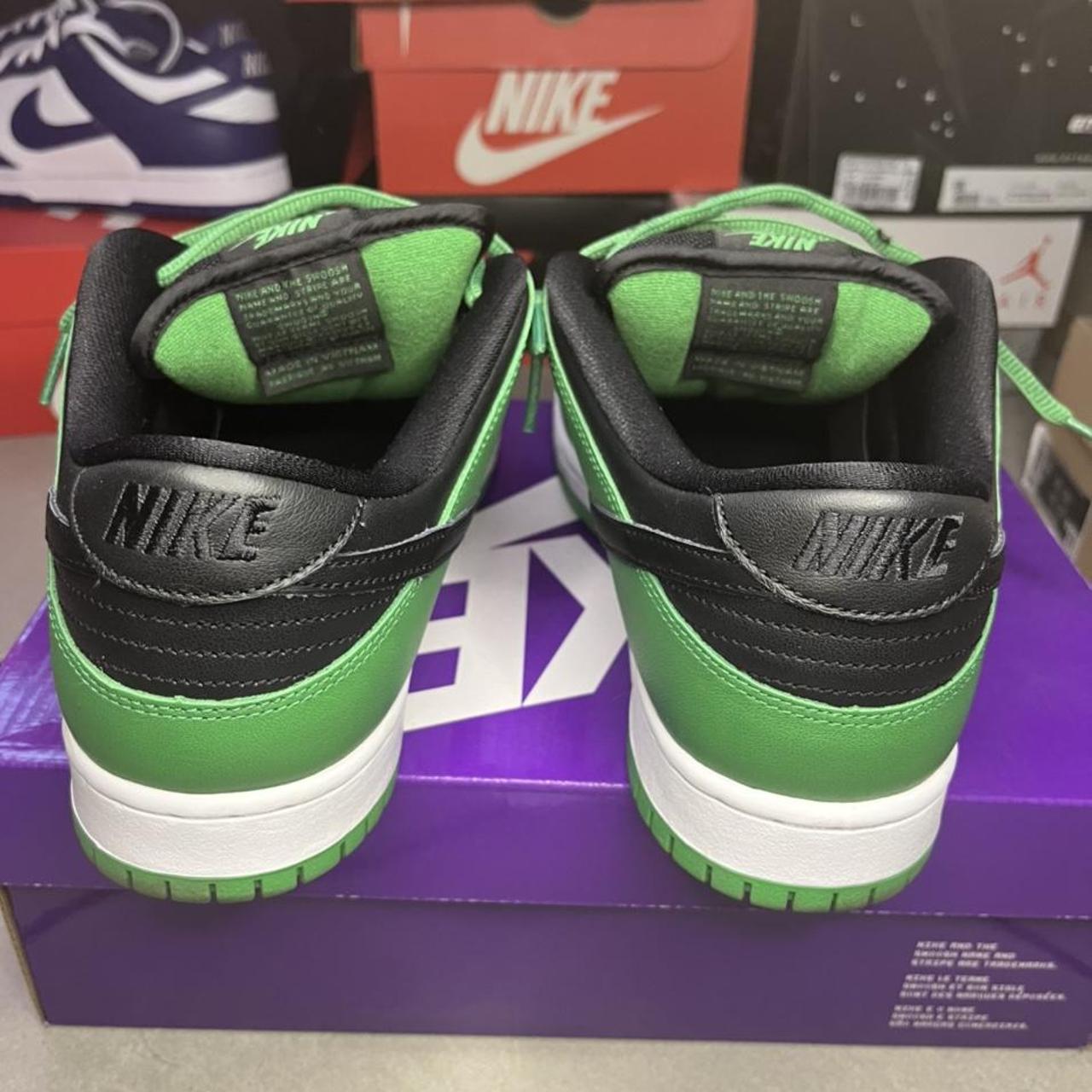 ⛔️SOLDOUT⛔️⛔️ Nike Dunk low SB Classic green size: 44... - Depop