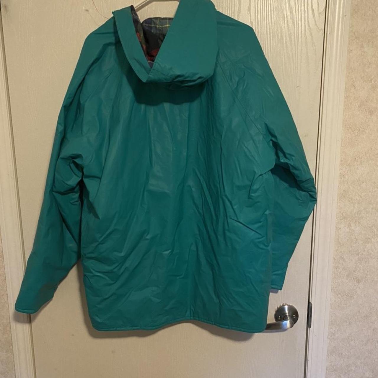 Misty Mate Women's Green Jacket (3)