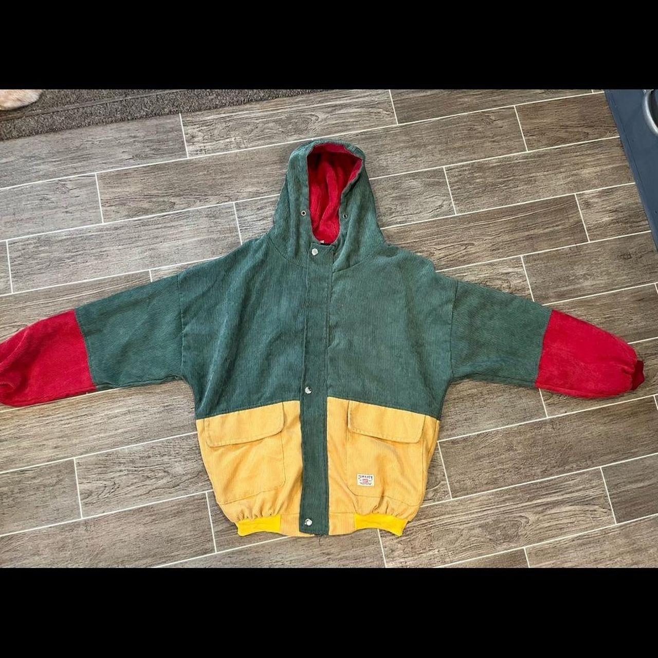 multi-colored-zip-up-jacket-has-snaps-on-top-of-the-depop