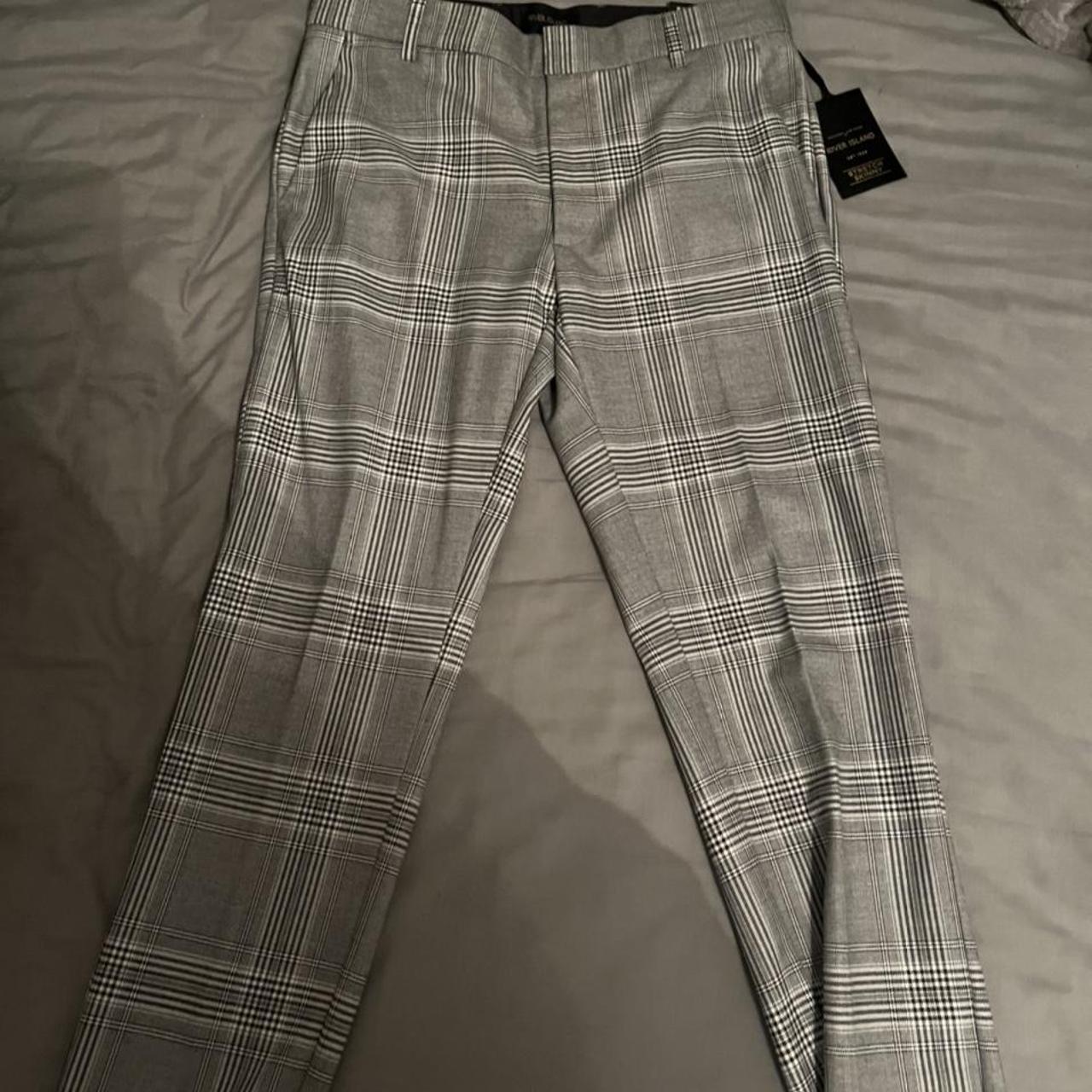 River island chequered pants - Depop