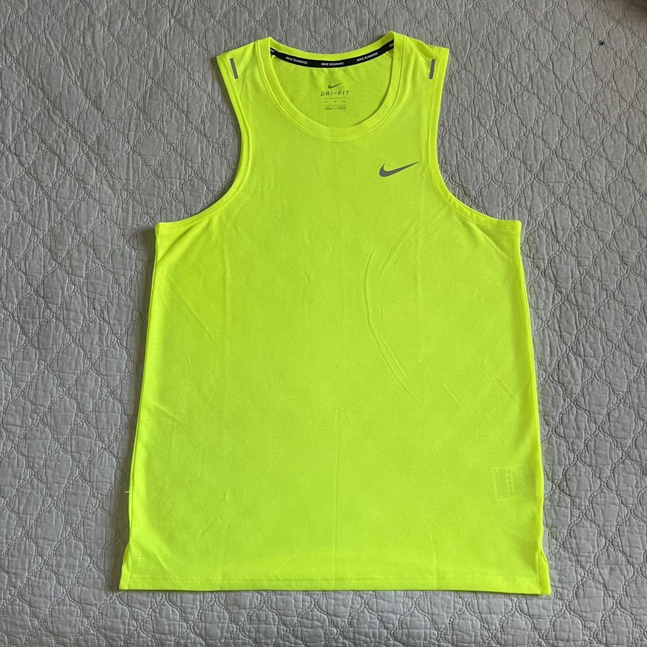 Nike Men's Yellow Vest | Depop