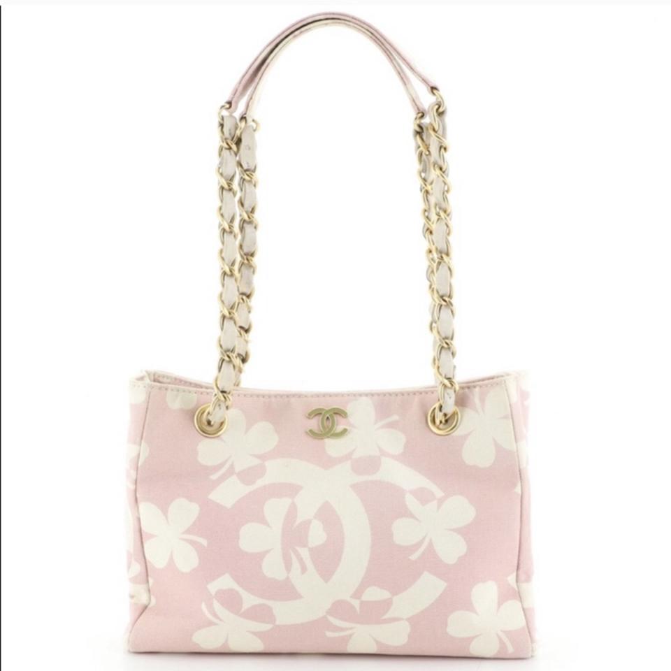Vintage Chanel pink clover canvas bag 🍀🌷 IMPOSSIBLE - Depop