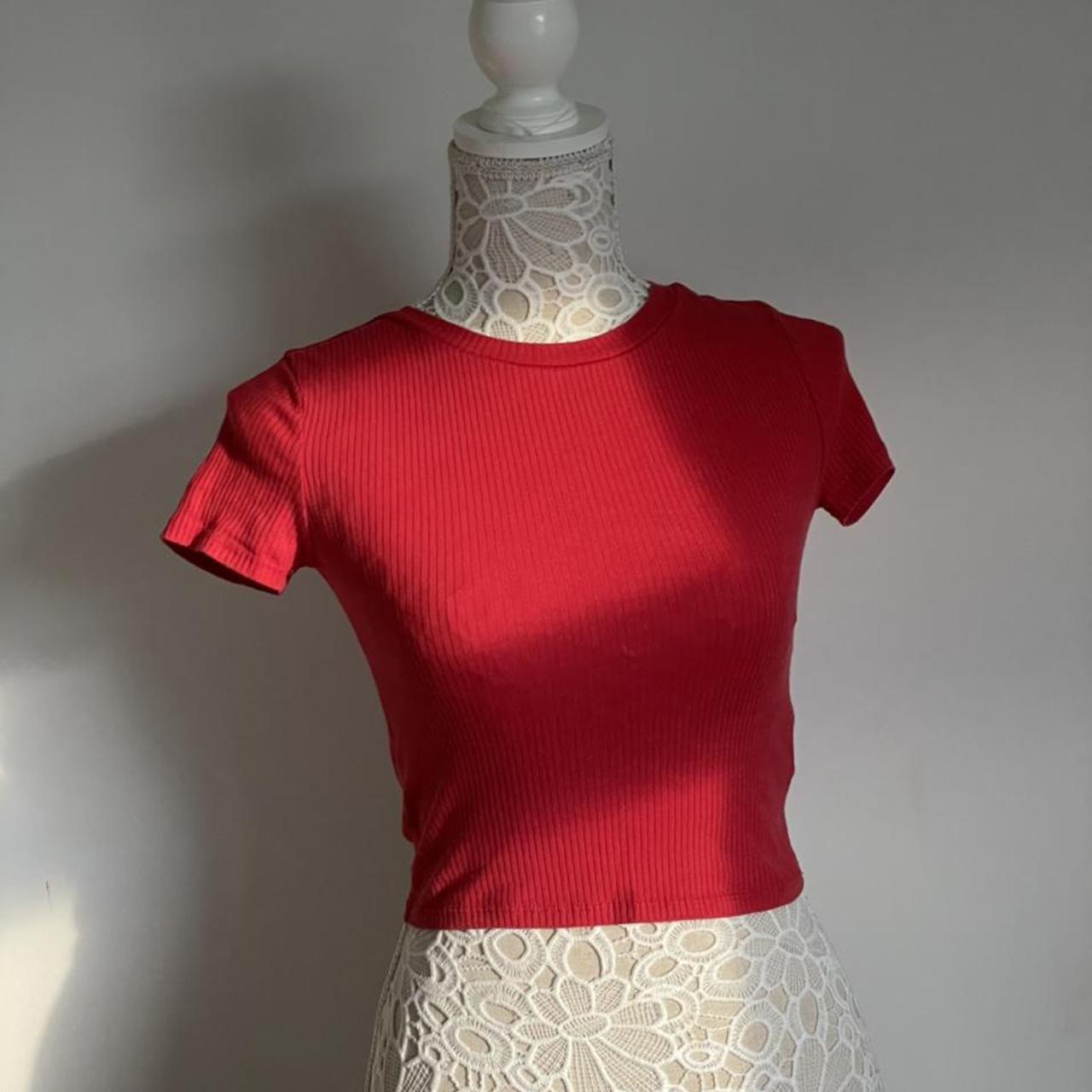 H&M Women's Red Tshirt Depop