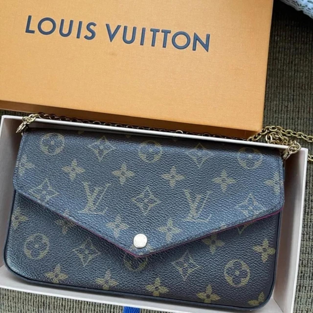 Pre-loved AUTHENTIC Louis Vuitton Felicie Pochette - Depop
