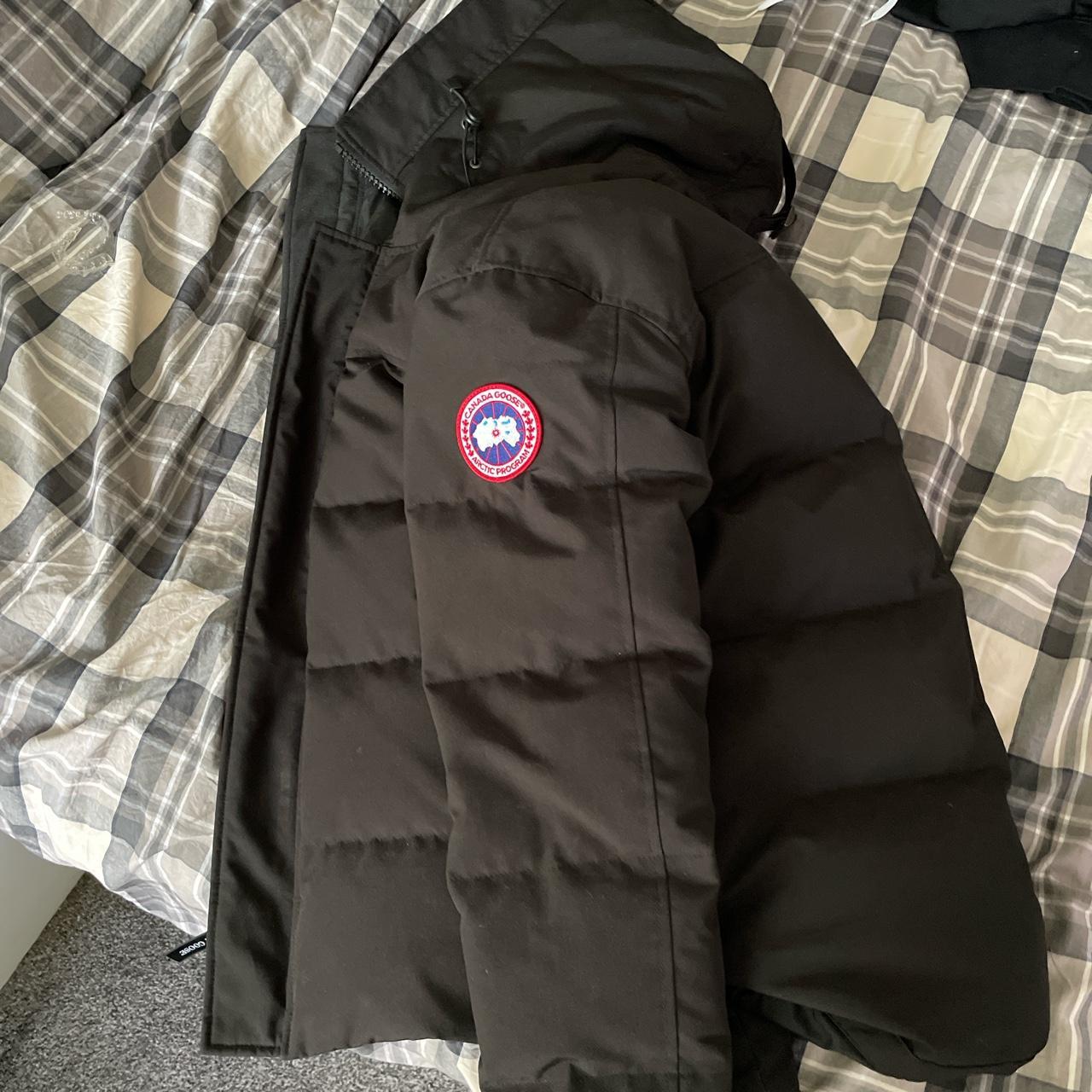 Immaculate condition size small Canada goose... - Depop