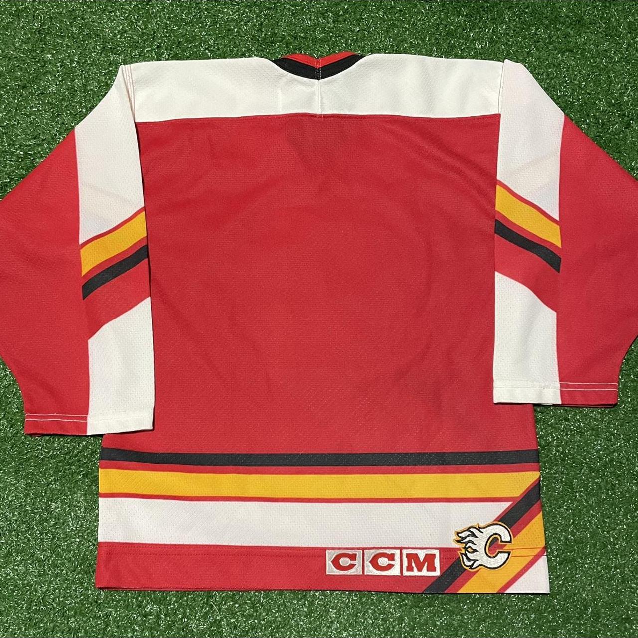 Vintage Calgary flames nhl hockey Youth jersey size... Depop