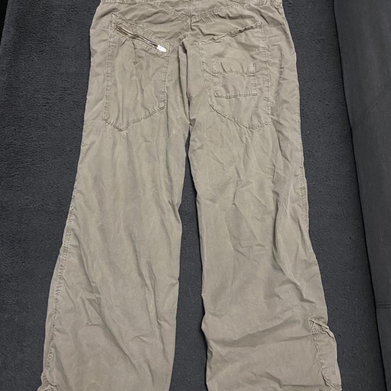 urban outfitters cargos