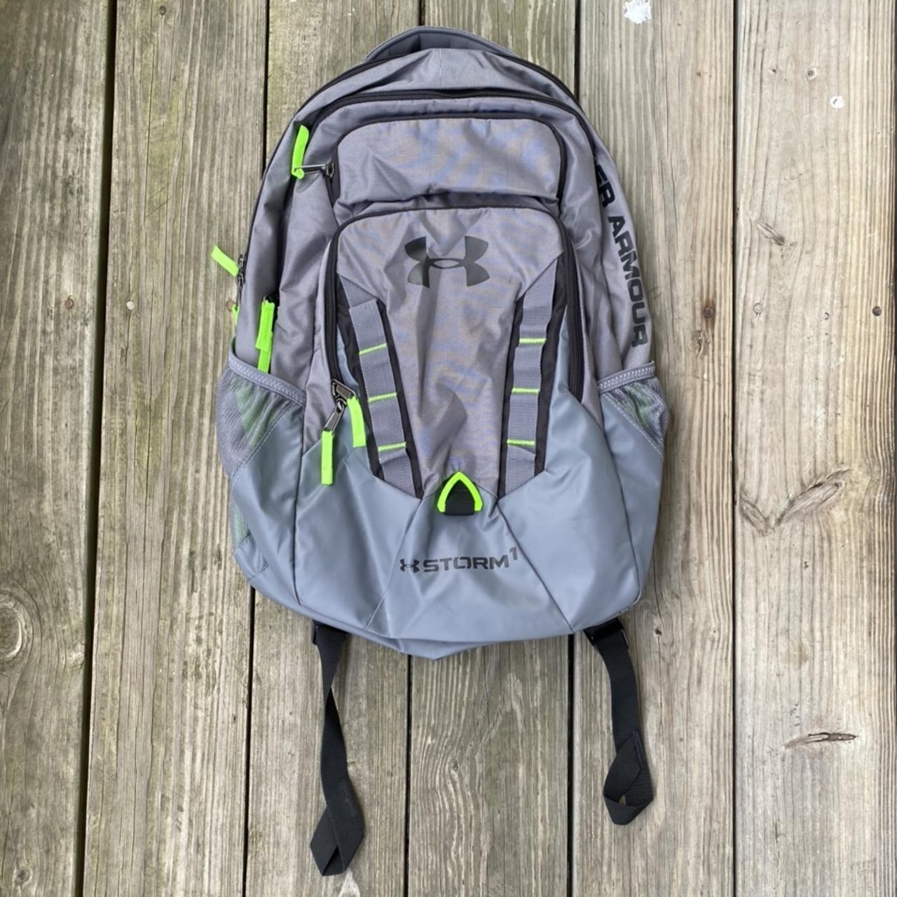 Under Armour Men's Grey and Green Bag Depop