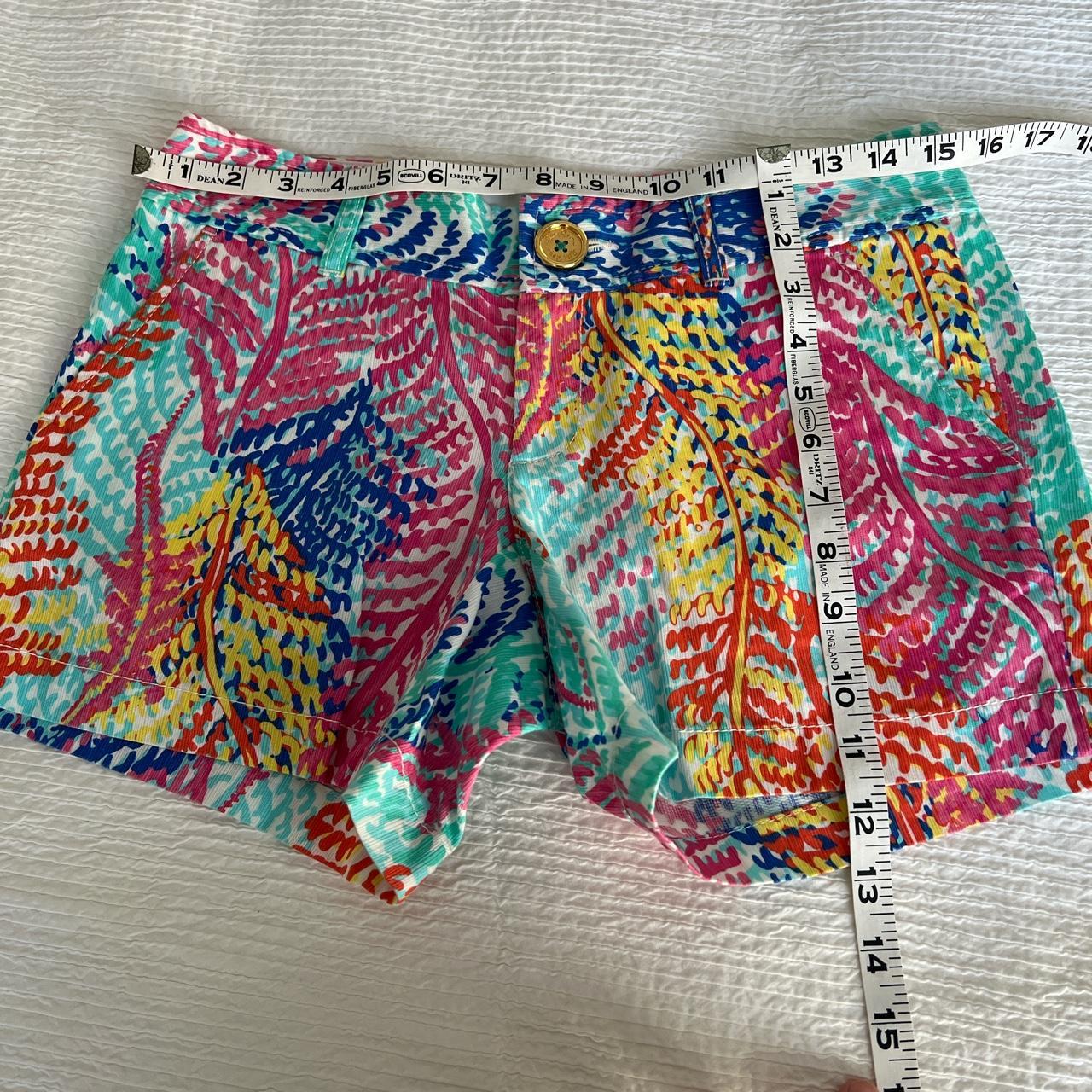 Lilly Pulitzer Callahan shorts size 0 in Electric... - Depop