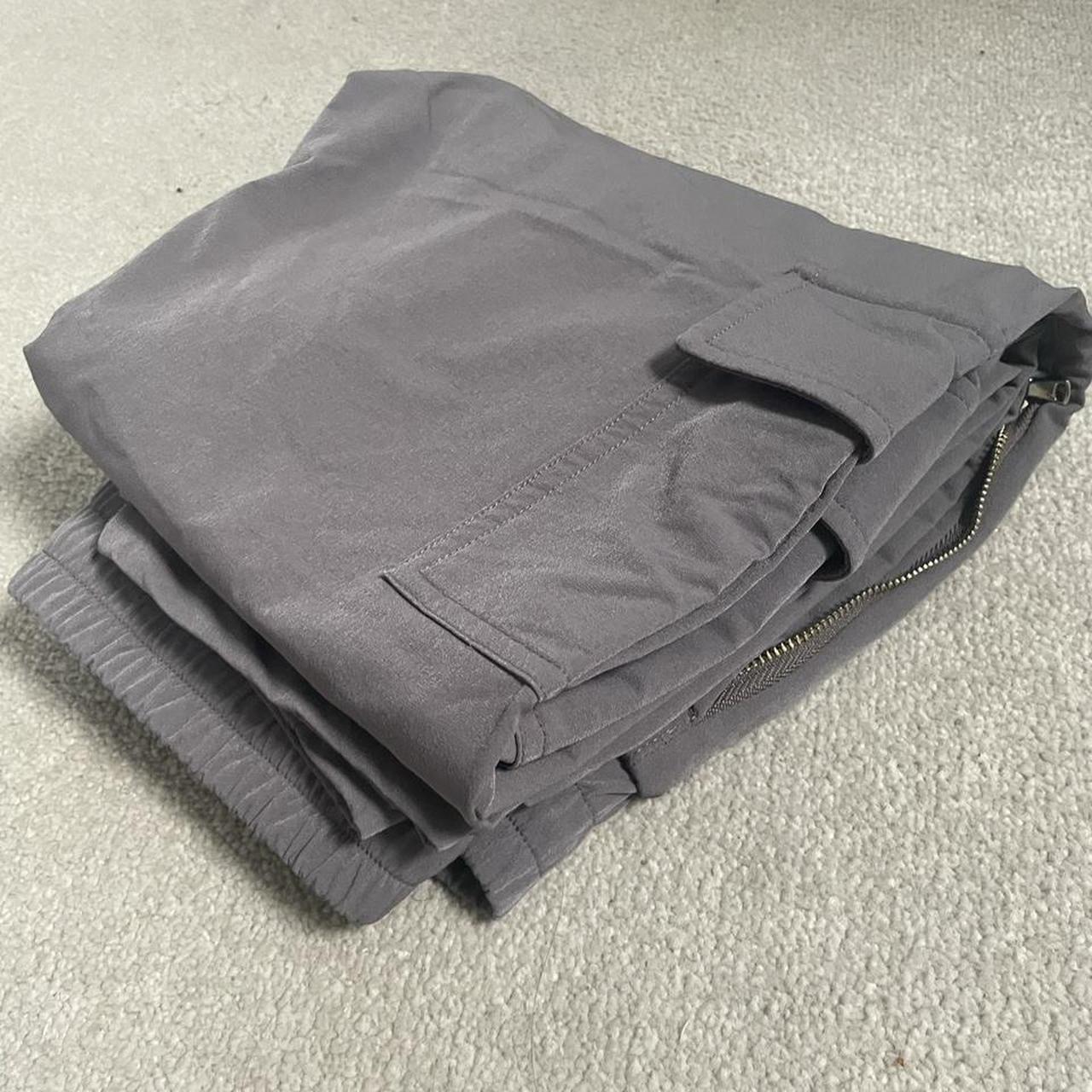 Grey comfortable Arne Clo cargo pants - Depop