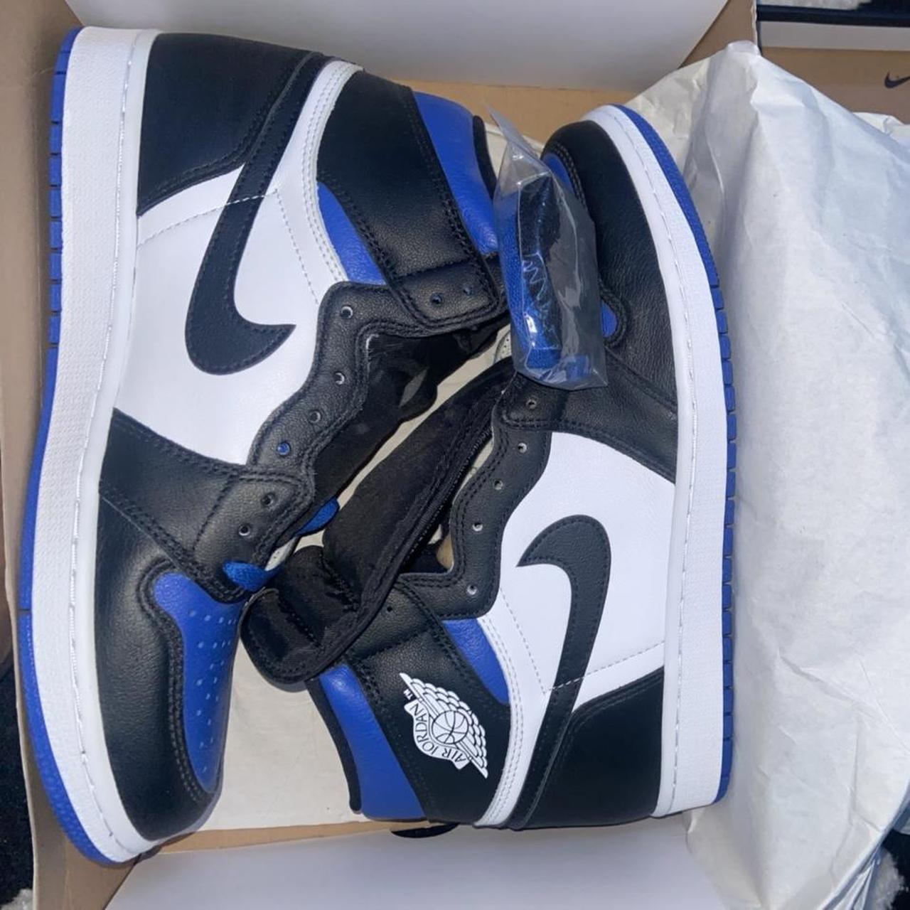 royal toe blue jordan 1