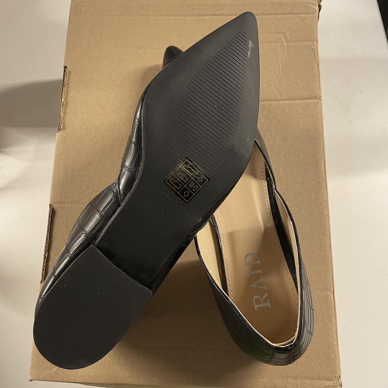 Raid Women's Black and Tan Boat-shoes | Depop