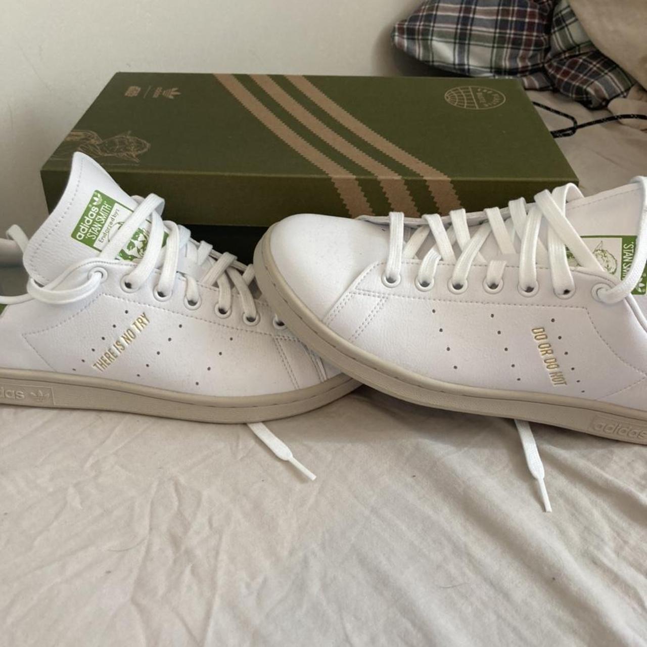 Adidas stan smith x Star Wars Uk 9 10/10 condition - Depop