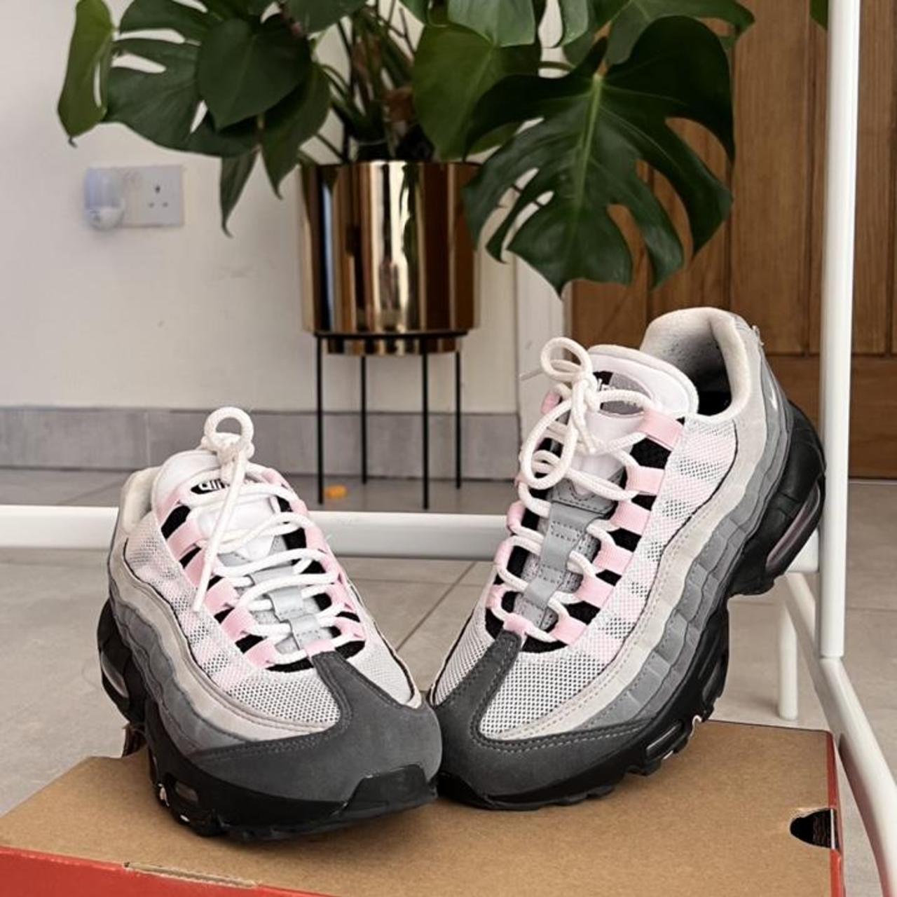 Nike Air Max 95 Gunsmoke pink foam. Size 3.5... - Depop