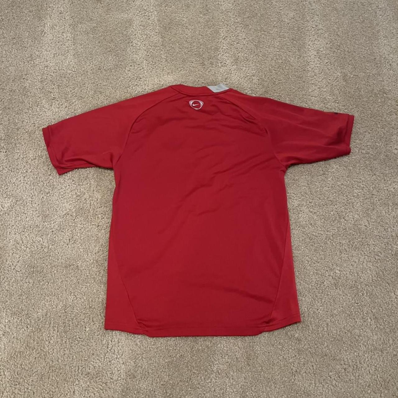 Nike Men's Red and Grey T-shirt | Depop