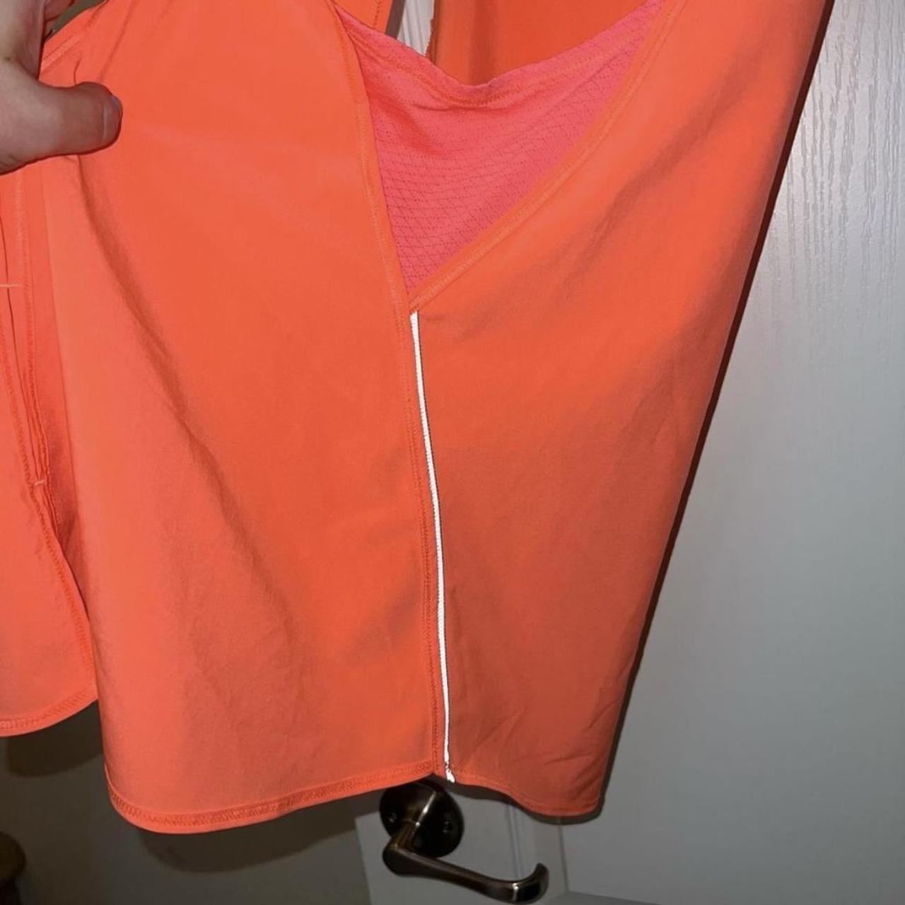 Lululemon set *bright orange *fits a 6 #lululemon - Depop