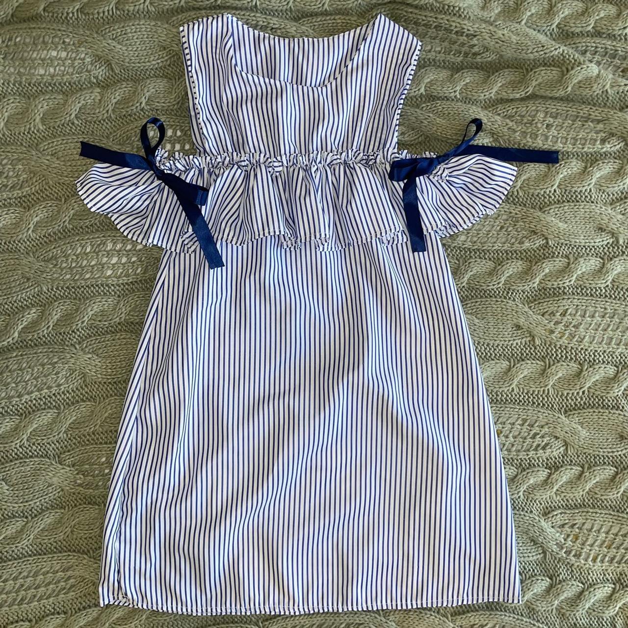 💙 Cute Coquette Navy Blue Bow Pinstripe White Off... - Depop