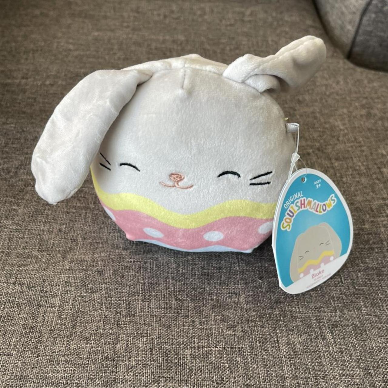 Squishmallows Blake the store Bunny 5