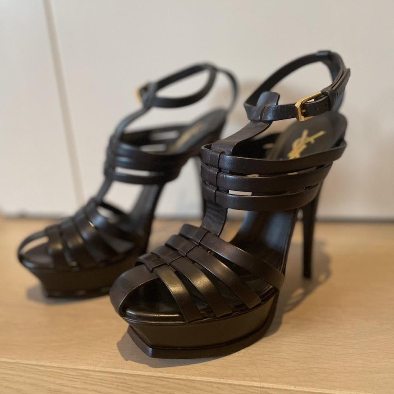 Yves Saint Laurent Women's Black Sandals | Depop