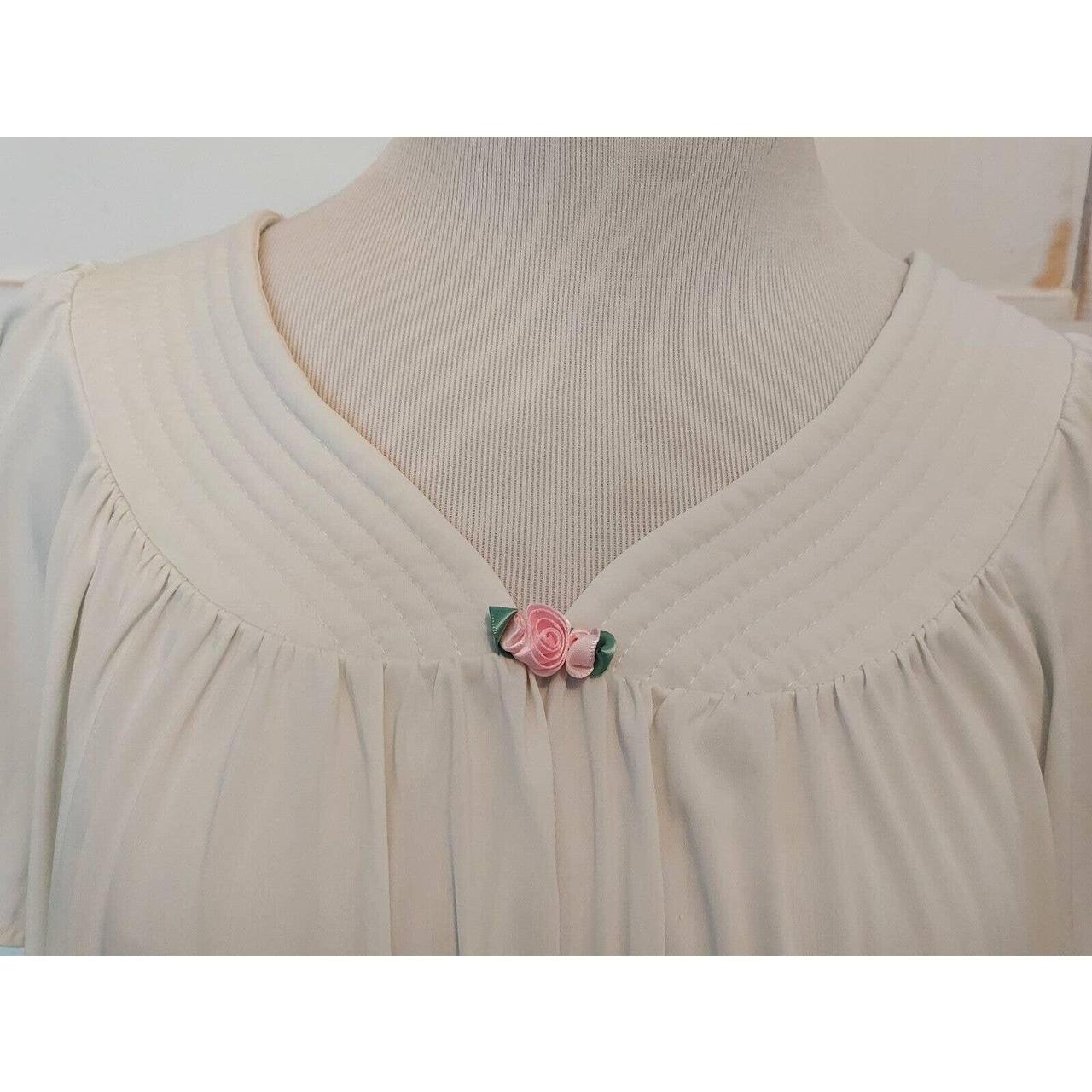 Women's Cream Pajamas Depop