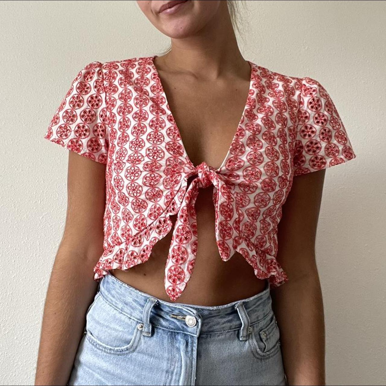 MinkPink Women's Red and White Crop-top