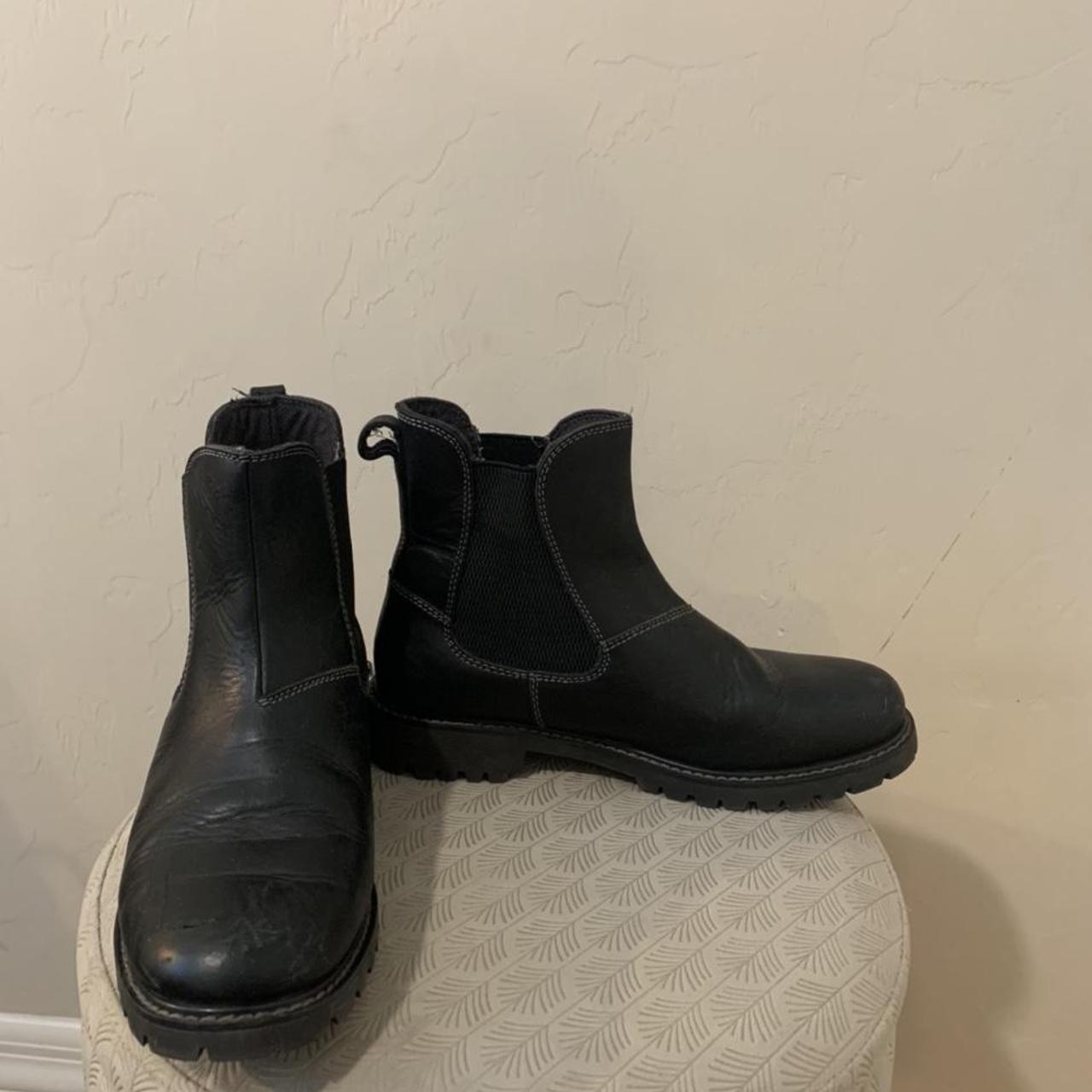 Eastland black leather ankle boots in women’s size... - Depop
