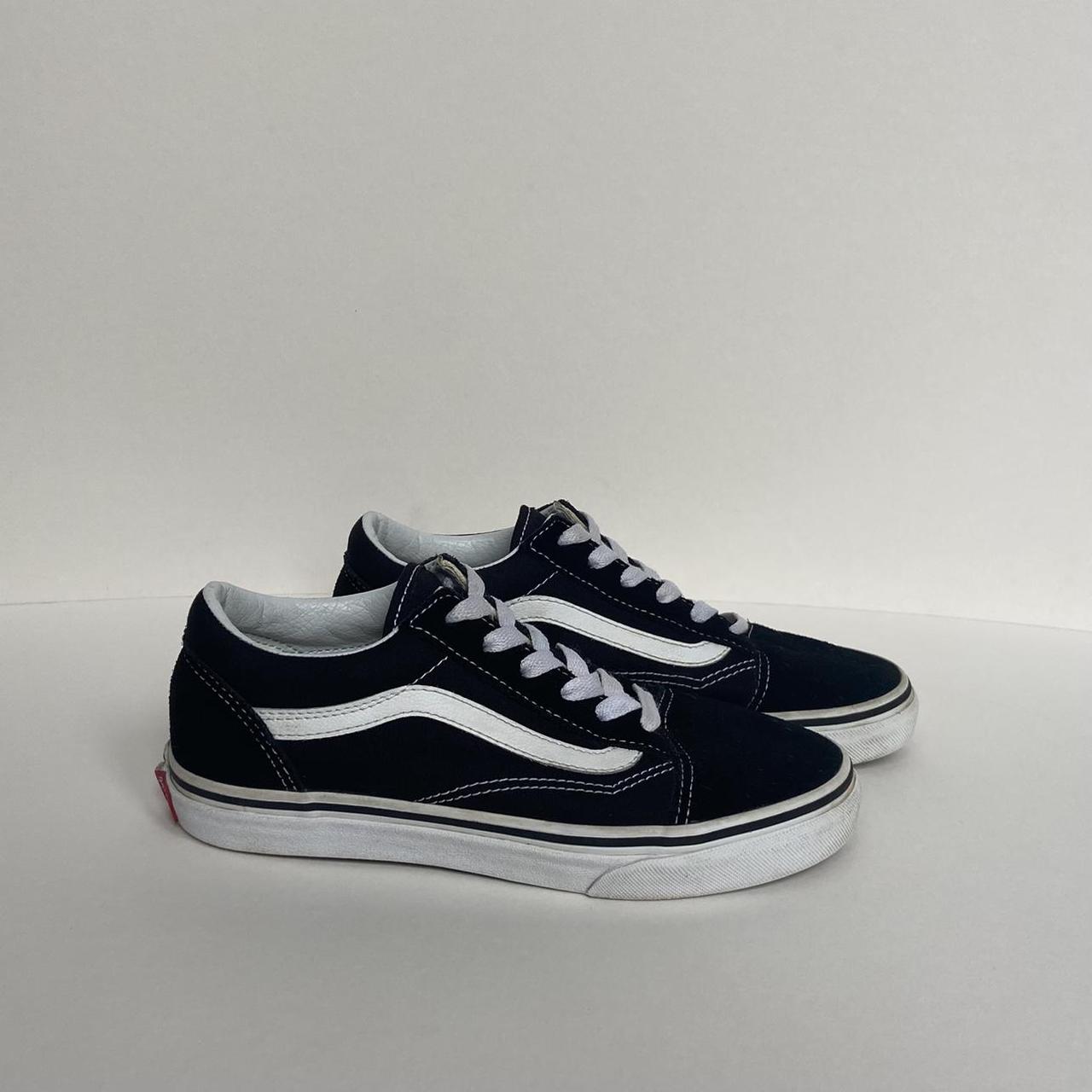 Black and white old skool vans size 3 best sale