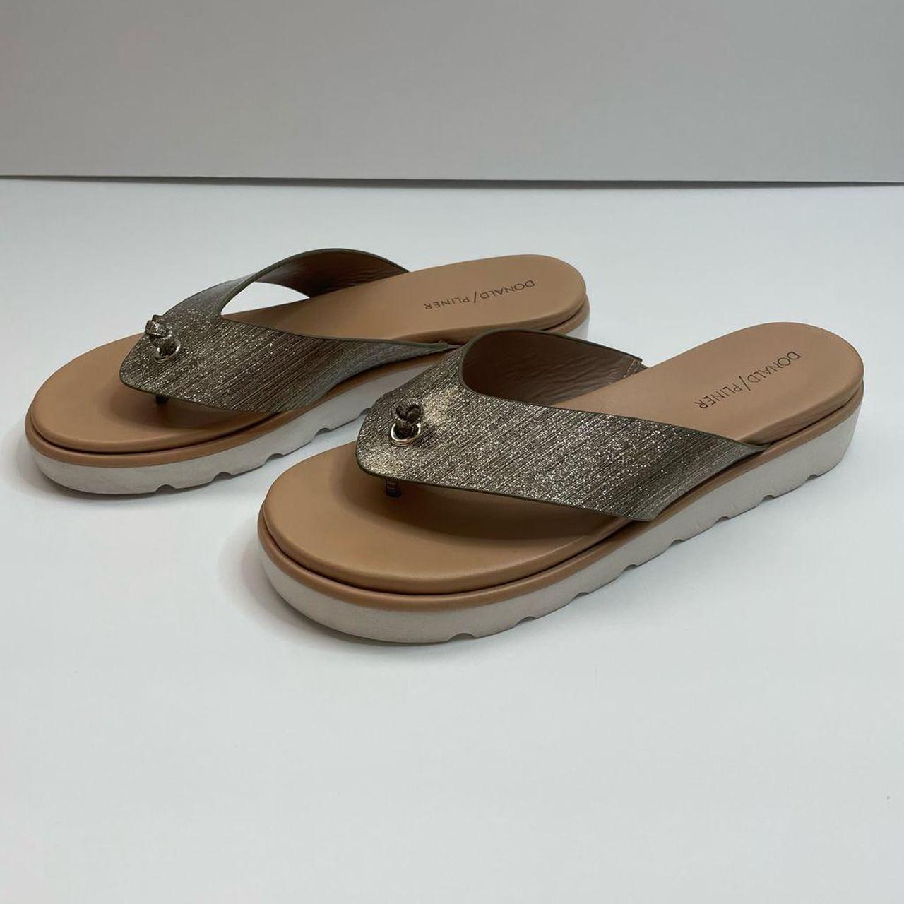 Product Image 1 - Leanne Metallic Sandal by Donald