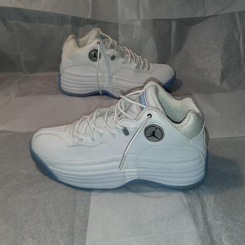 jordan team 1 unc