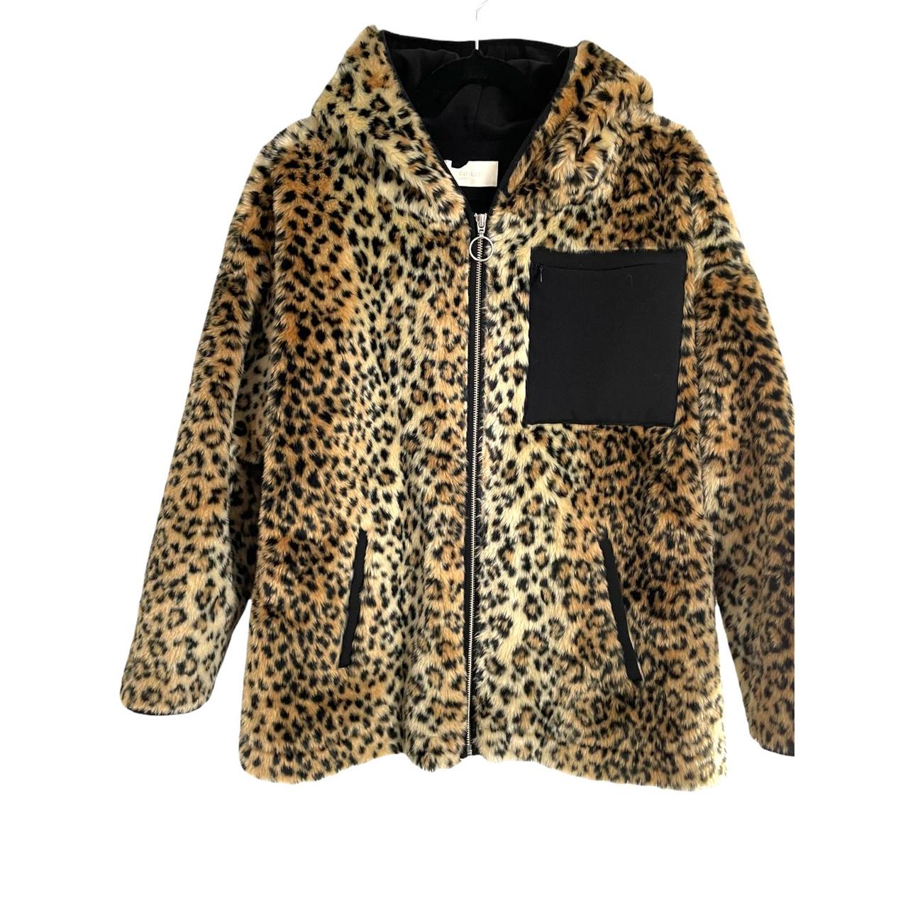 CAPULET FAUX FUR LEOPARD PRINT JACKET Capulet's... - Depop